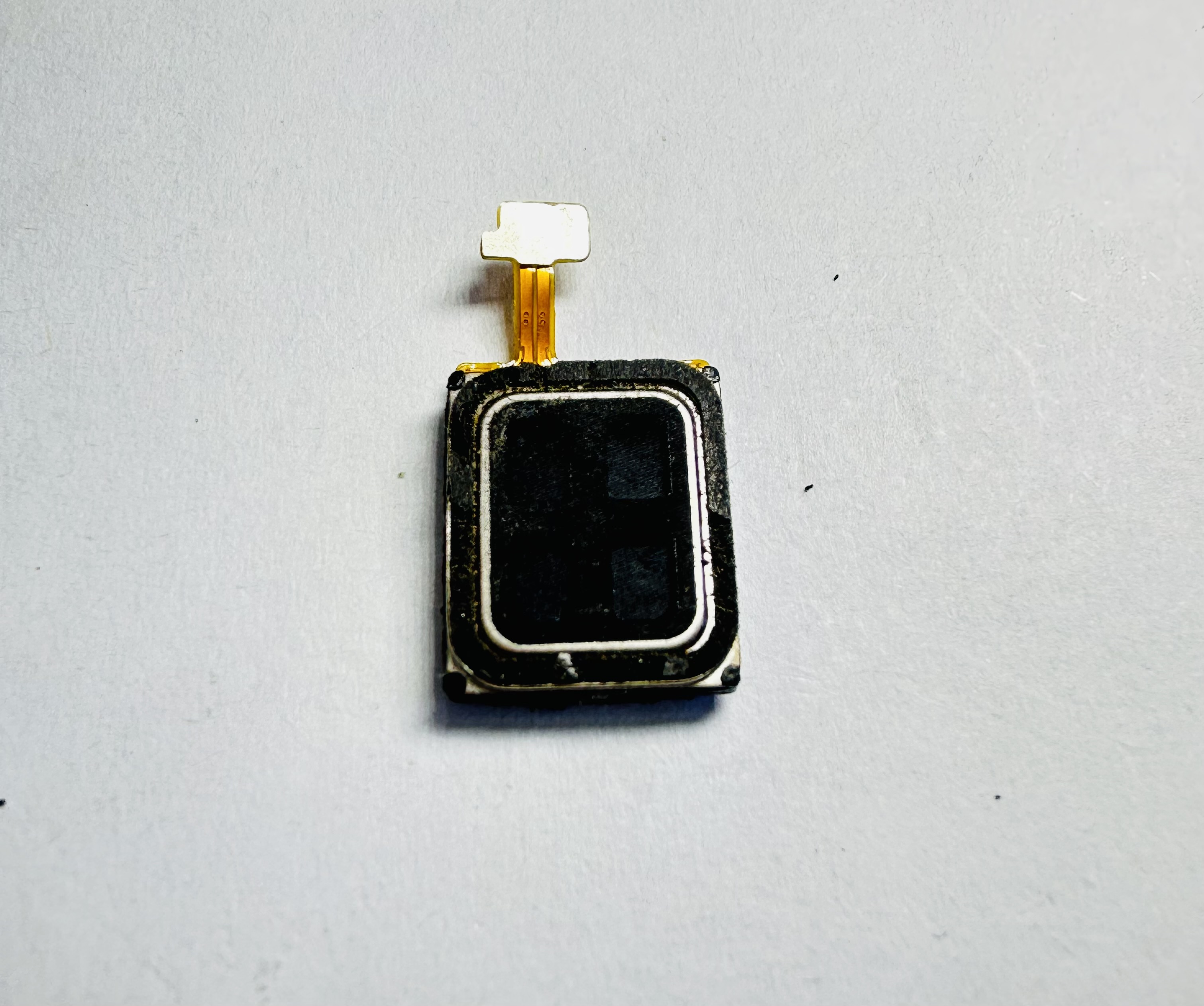 Auricular Infinix Hot 40 Pro 