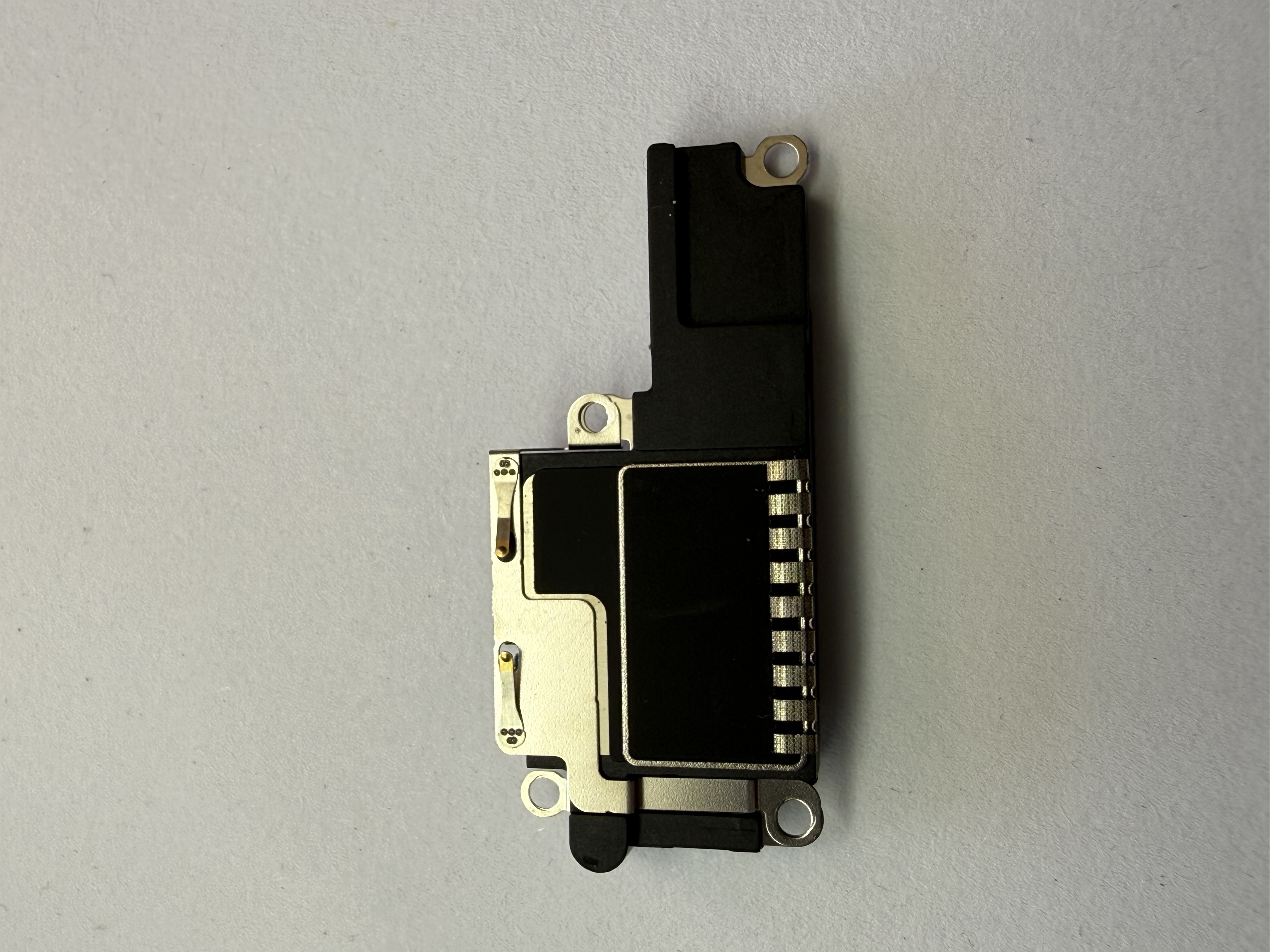 Altavoz IPhone 15 Pro