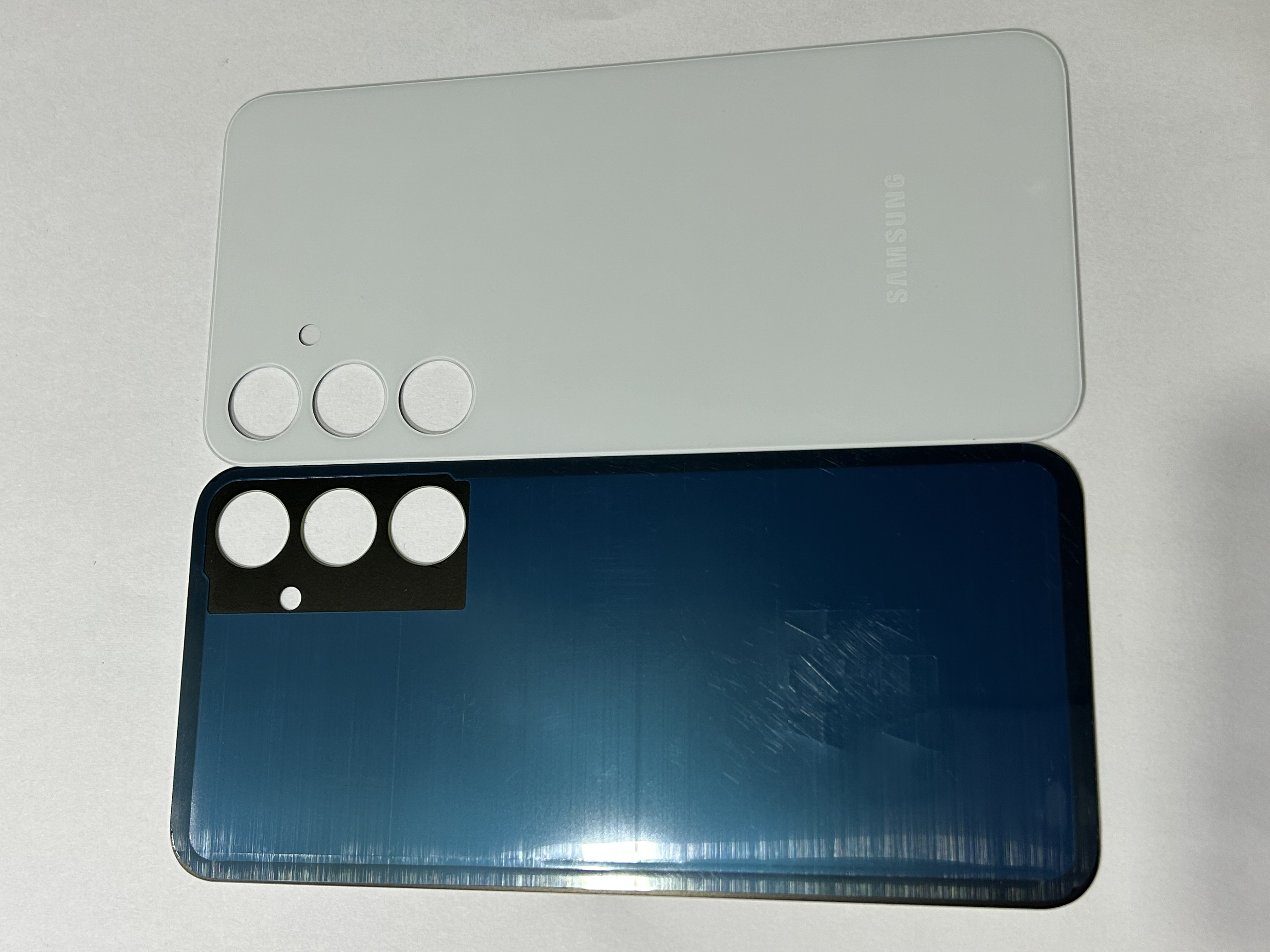 Tapadera Samsung A55 Color Blanco